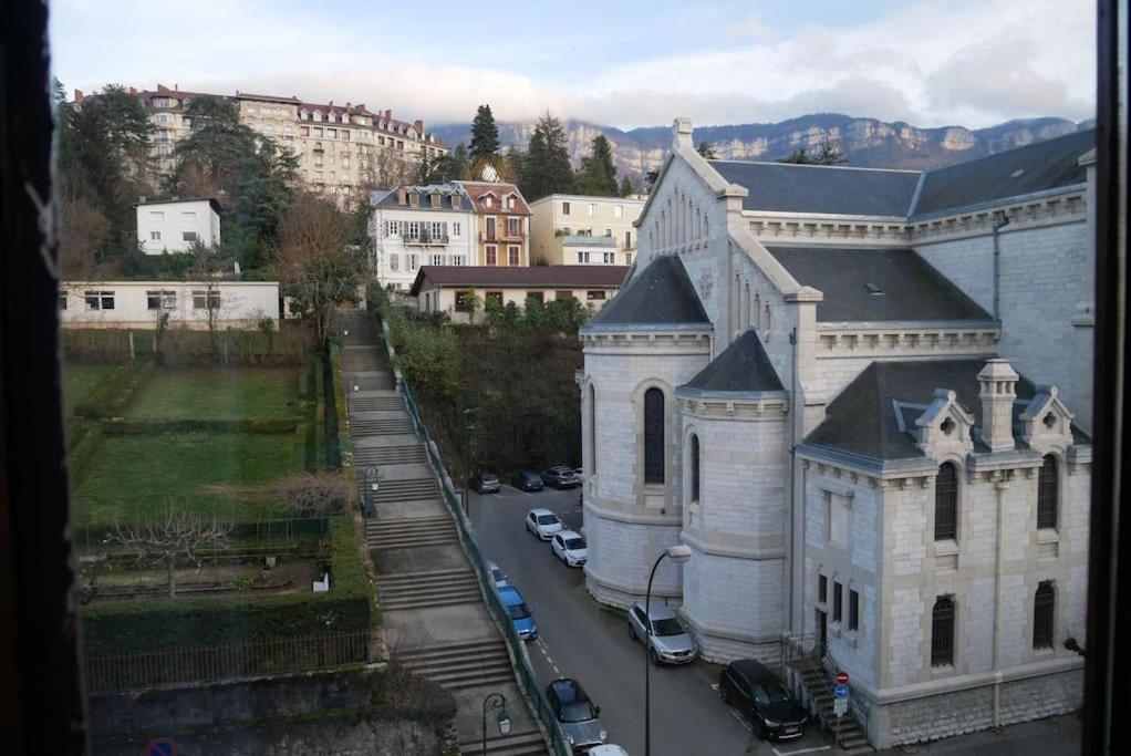 Joli Proche Des Thermes *